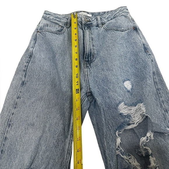 Pacsun Ripped Women’s Boyfriend Jeans Size Small - Picture 15 of 16